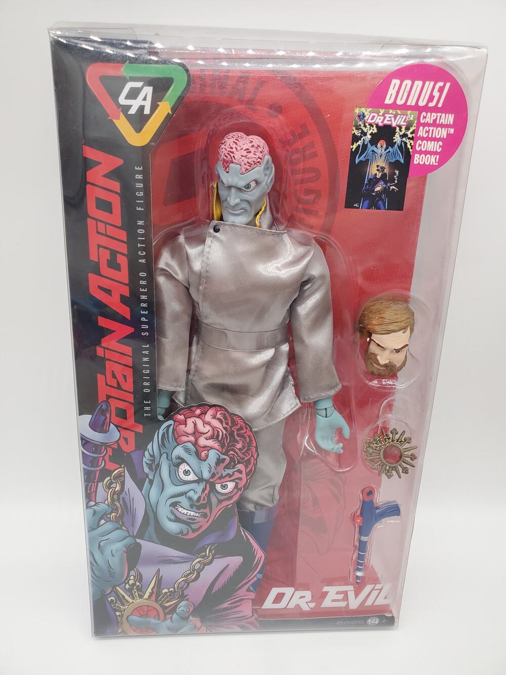 Marvel Captain Action Dr. Evil Figure with Comic 2012 Round 2 No. CA1012